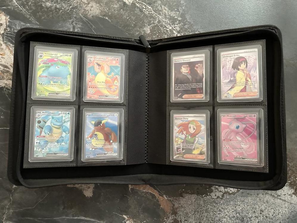 Toploader 4 Pocket Binder — 2